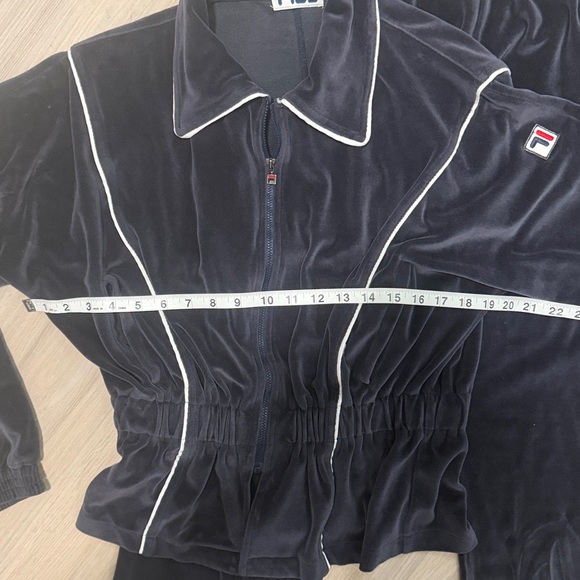 Fila Navy Blue Velour Track Suit with White Piping. Sz Small - Picture 11 of 13
